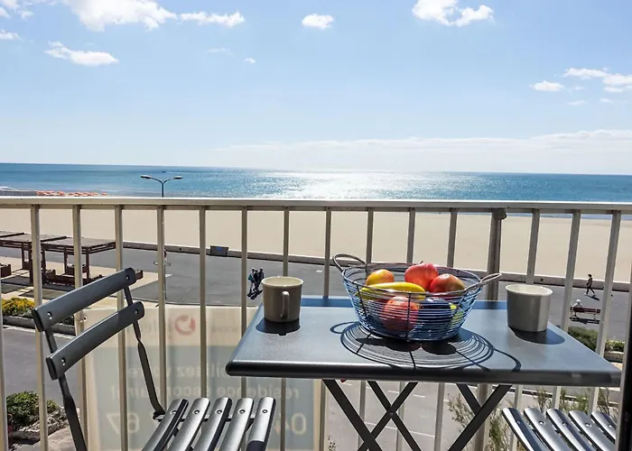 Apartment Les Romarins By Interhome